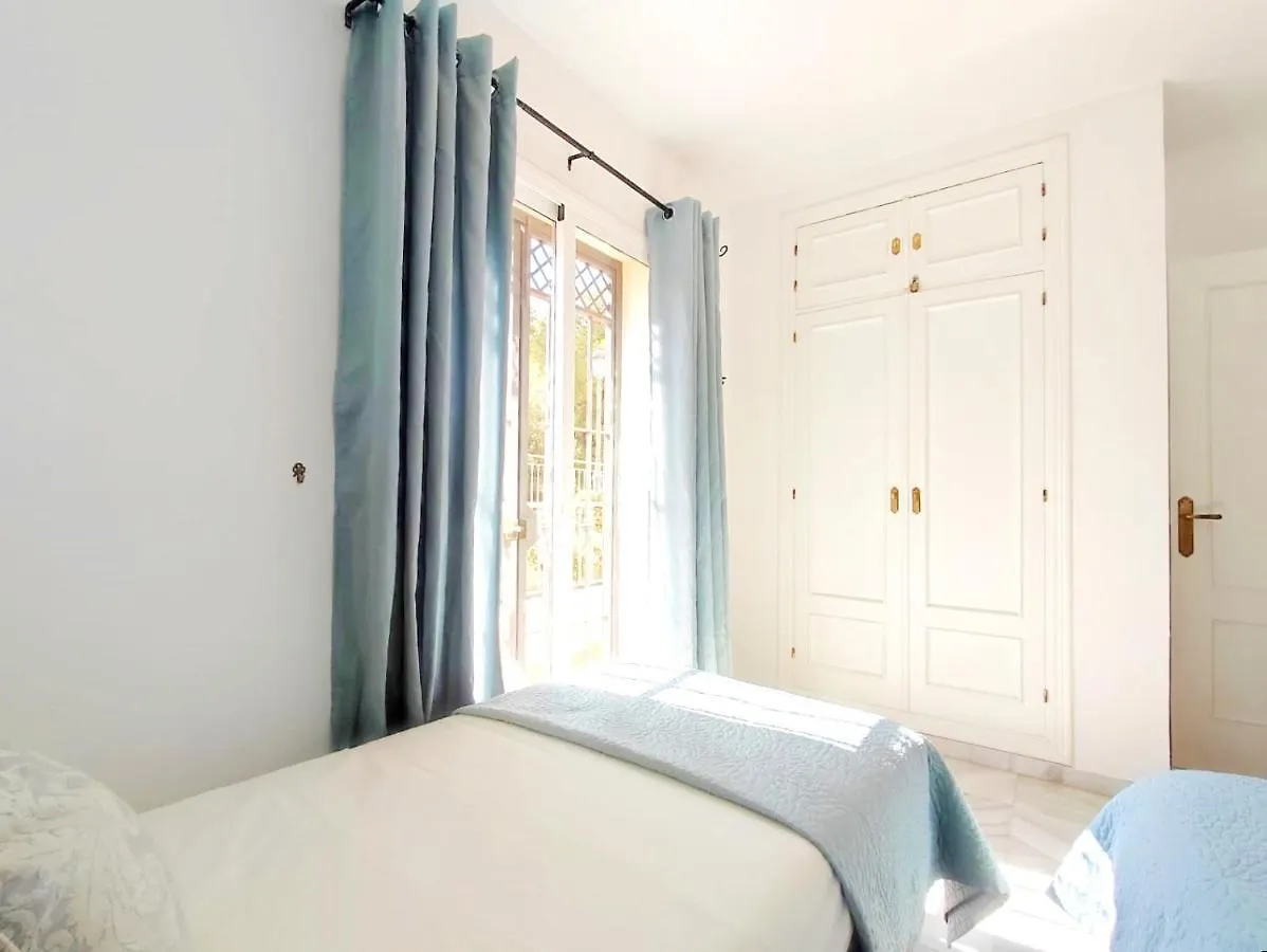 Lovely 2 Bedroom Townhouse In Fuentesol, Nerja Apartment